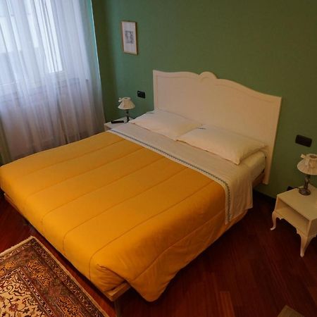 Gli Anemoni B&B Free Parking Генуя Экстерьер фото