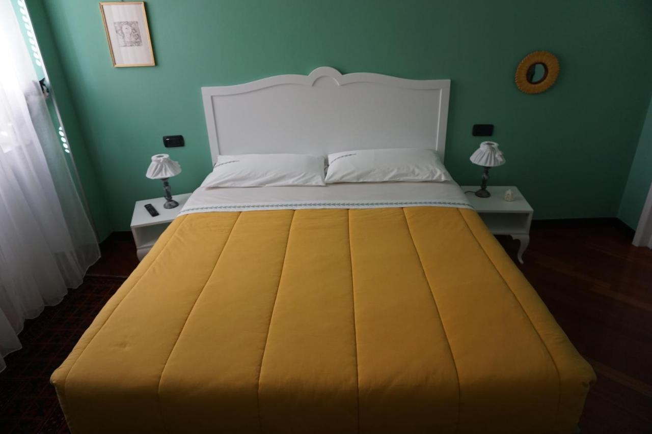 Gli Anemoni B&B Free Parking Генуя Экстерьер фото